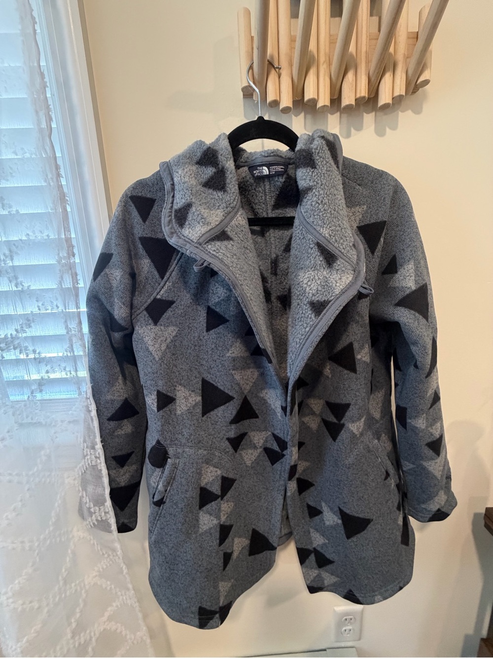 The North Face Gray Geometric Fleece Cardigan Jacket